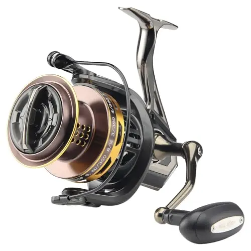 HAUT TON Big Game Surf spinning reel in golden color